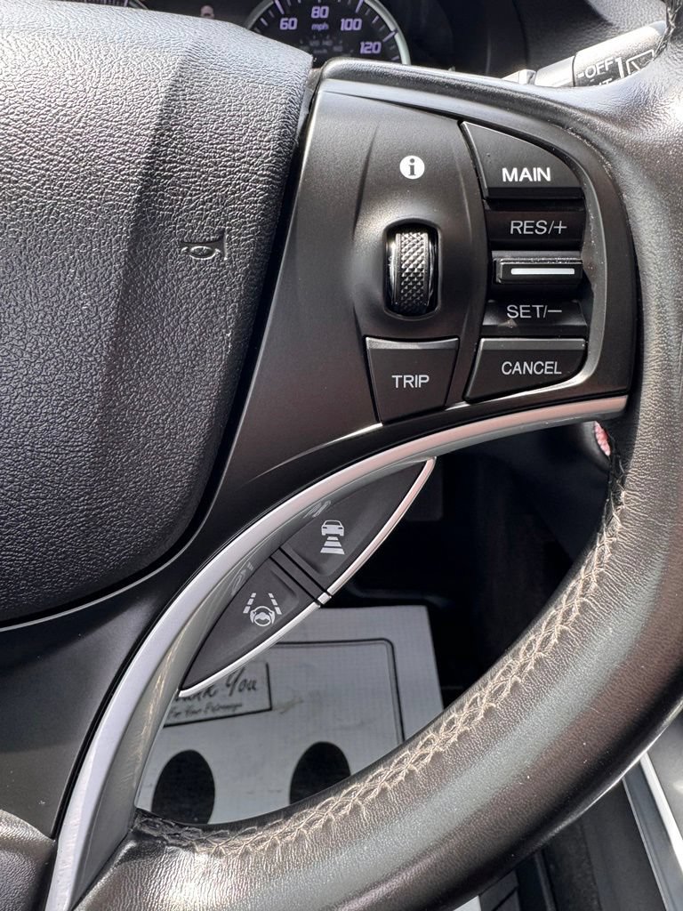 Used 2020 Acura MDX FWD image 30
