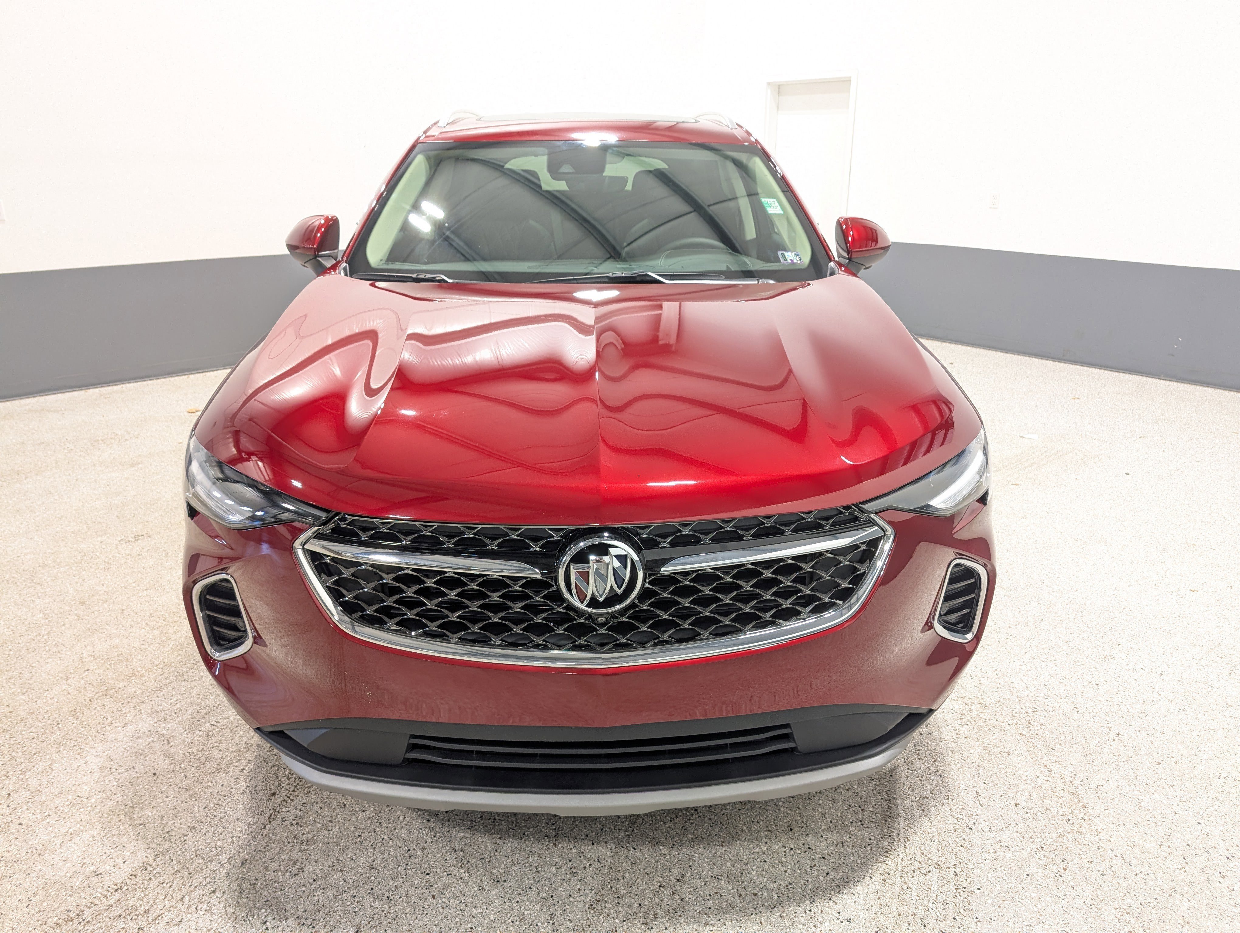 Used 2023 Buick Envision Avenir image 8