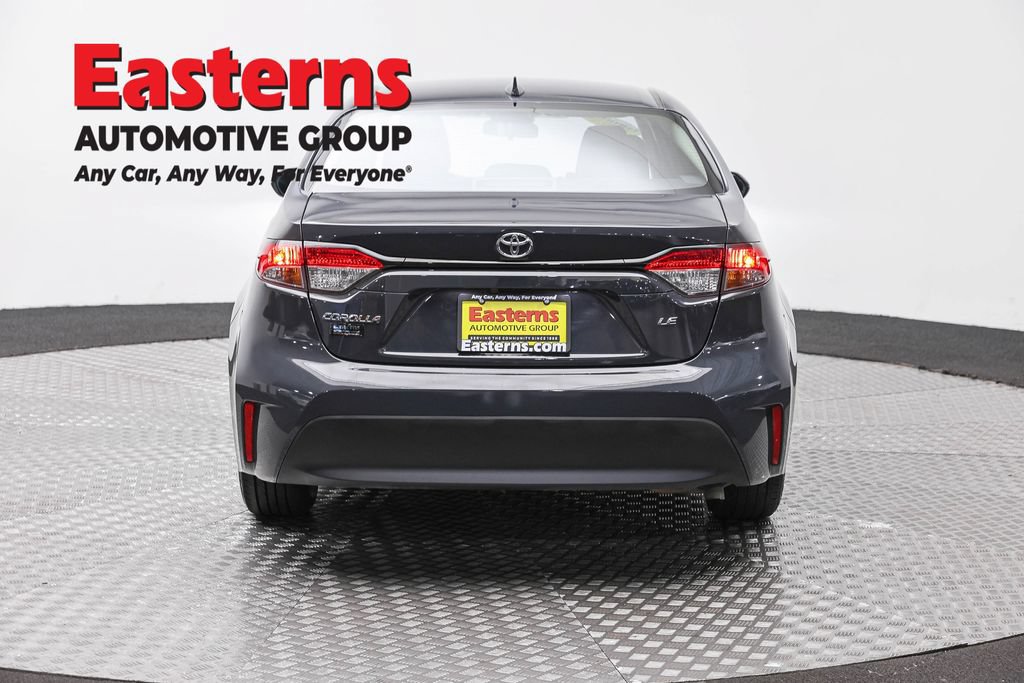 Used 2024 Toyota Corolla LE FWD image 6