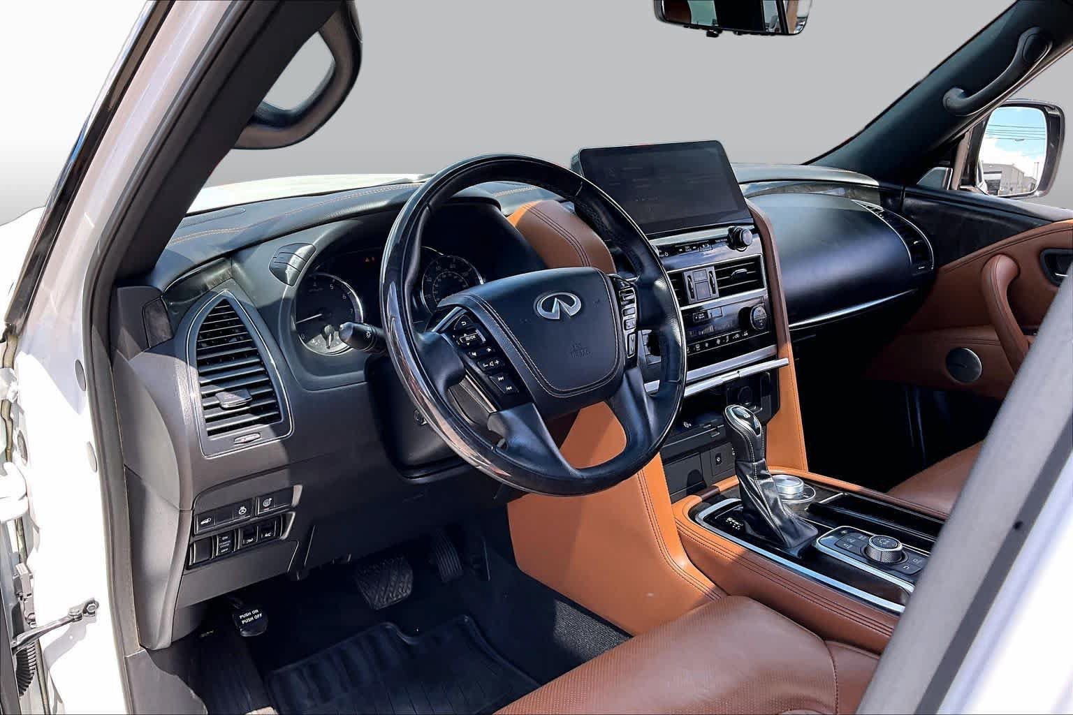 Used 2022 INFINITI QX80 Sensory w/ Cargo Package AWD/4WD image 18