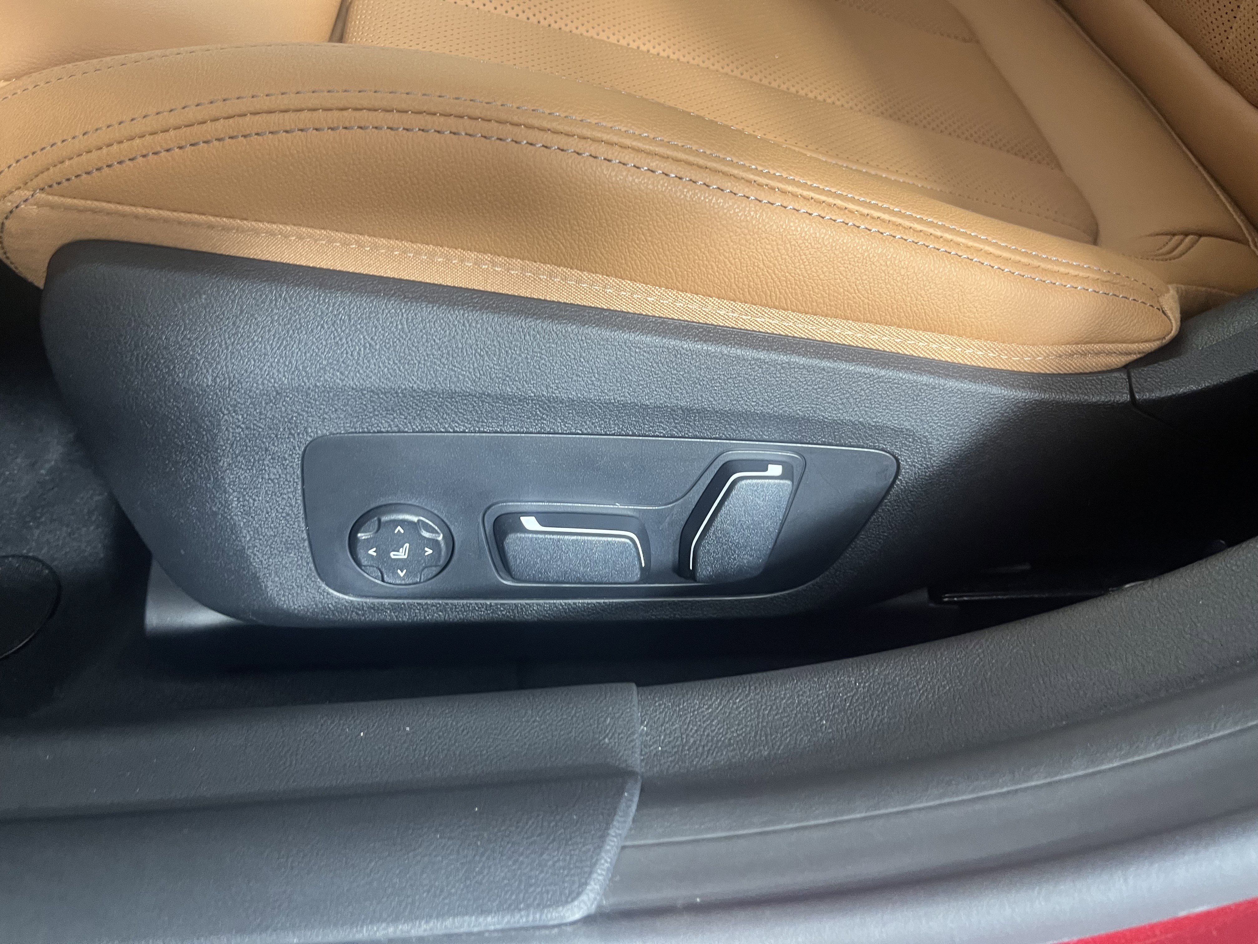 Used 2025 BMW i4 xDrive40i w/ Premium Package image 20