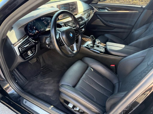 Used 2022 BMW 530i RWD image 10