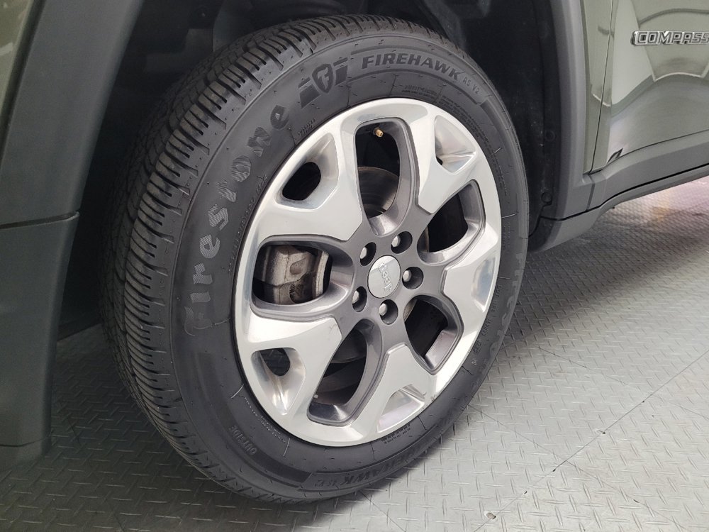 Used 2019 Jeep Compass Limited AWD/4WD image 31