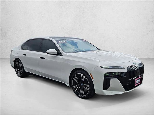 Used 2023 BMW 760i xDrive AWD/4WD video 3