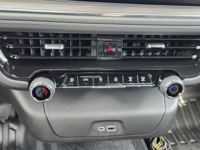 New 2025 Chevrolet Tahoe 4WD image 33