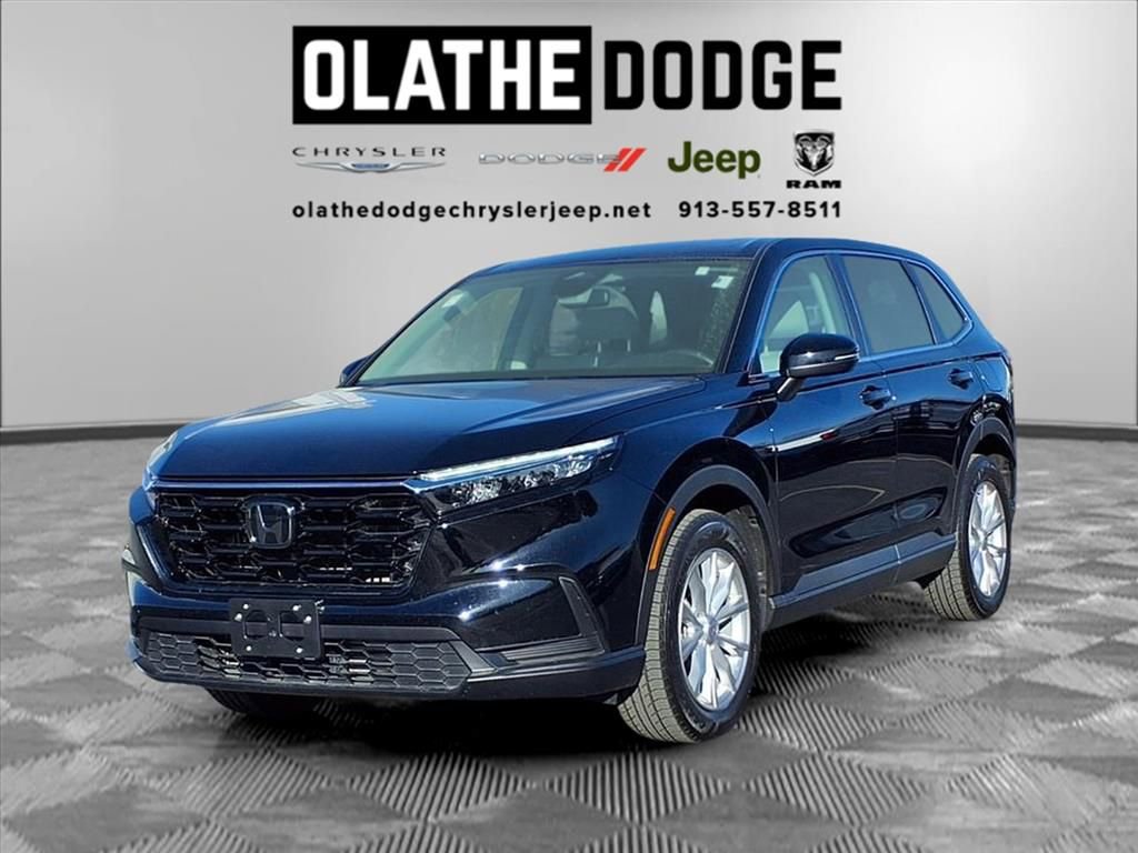 Used 2025 Honda CR-V EX image 1