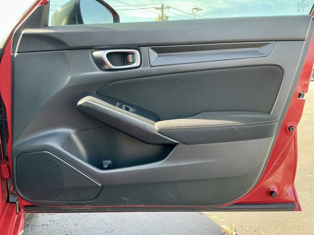 Used 2023 Honda Civic Sport image 24