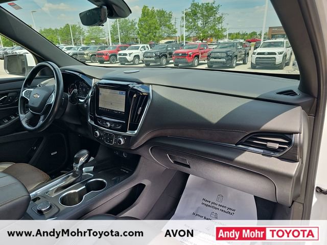 Used 2022 Chevrolet Traverse High Country w/ LPO, 'HIT The Road' Package AWD/4WD image 39