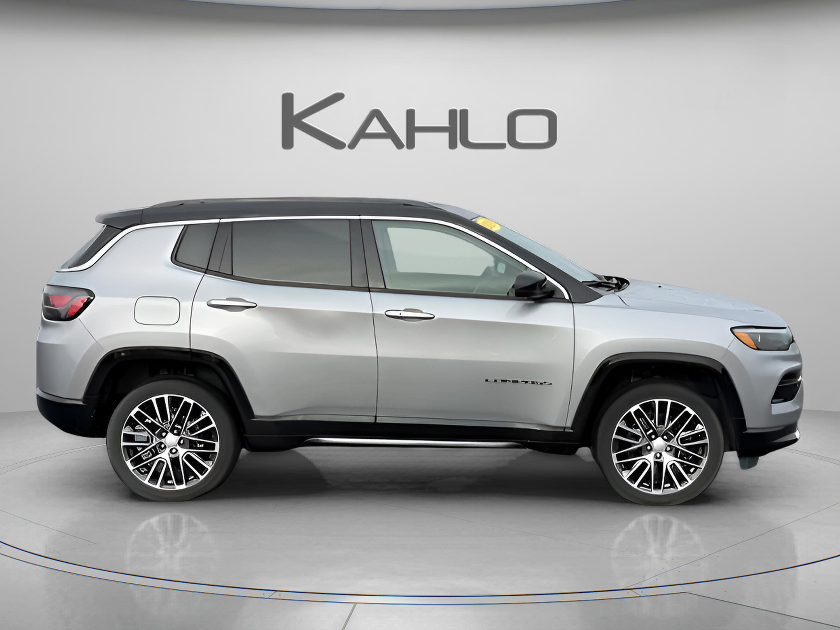 Used 2023 Jeep Compass Limited w/ Elite Group image 6