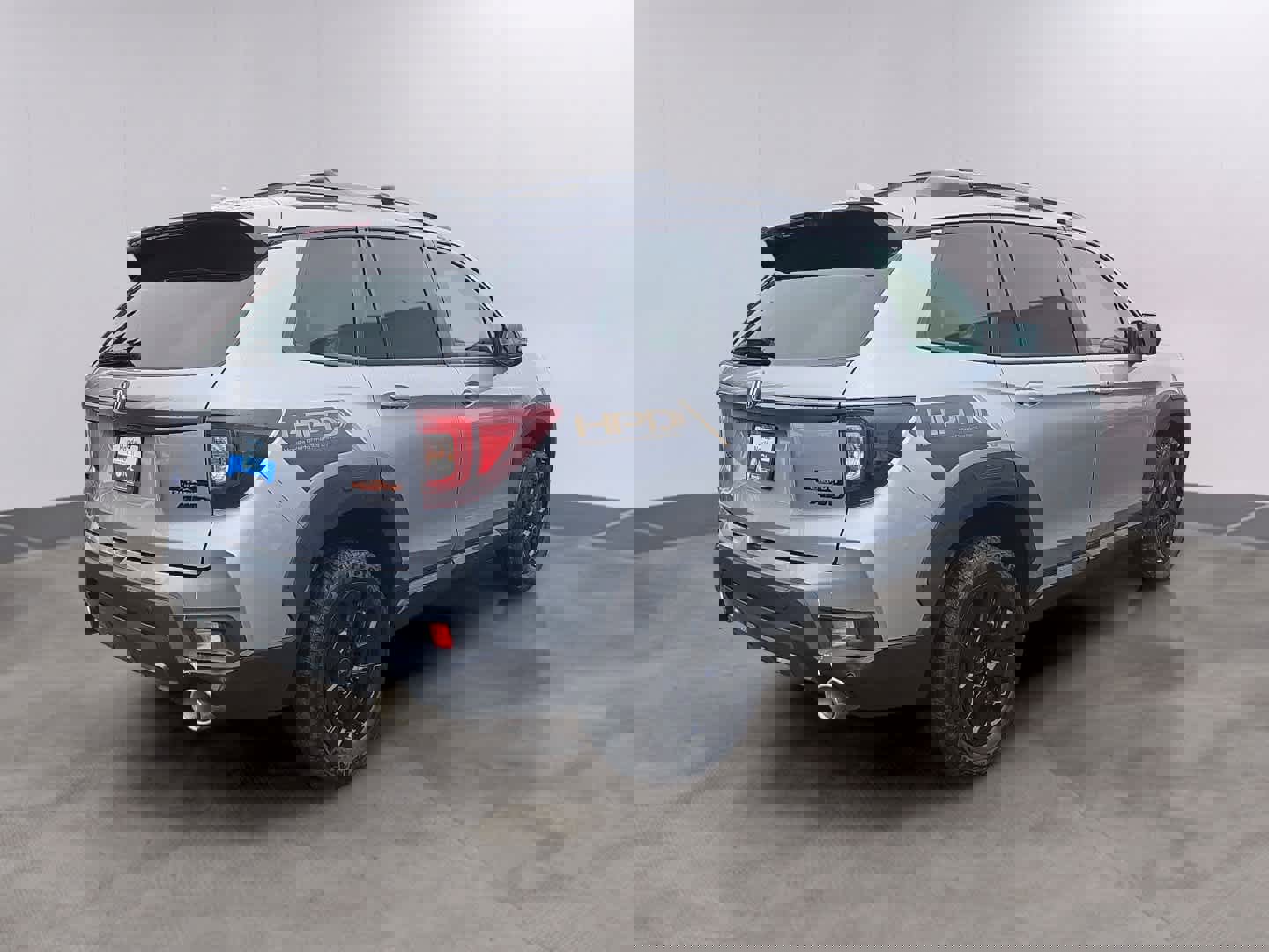 Used 2023 Honda Passport TrailSport image 4