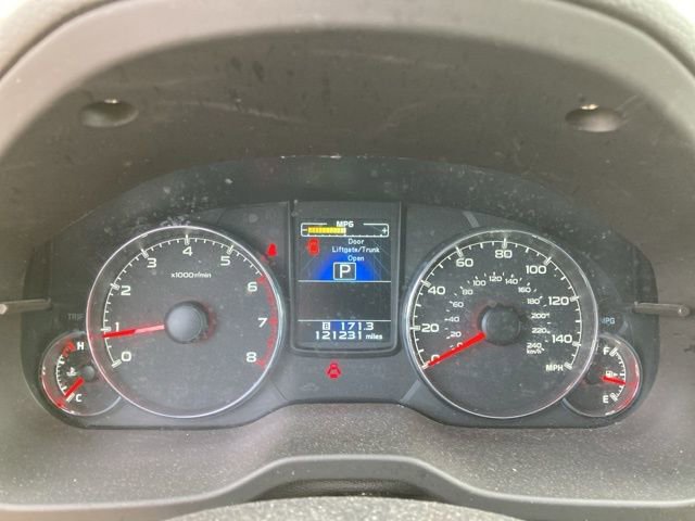 Used 2013 Subaru Outback 2.5i Limited AWD/4WD image 6