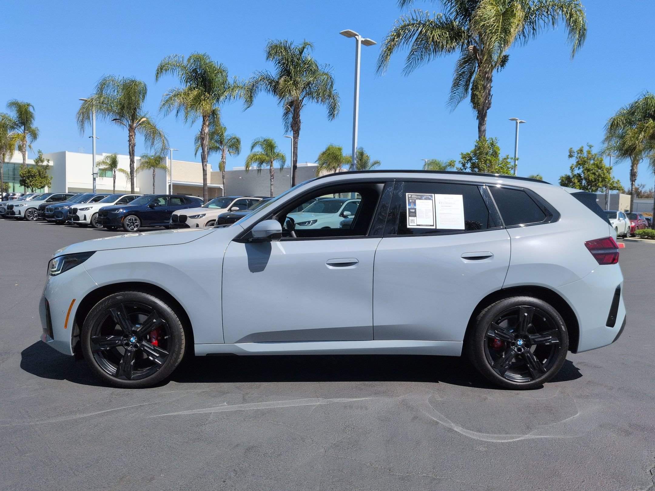 Used 2025 BMW X3 xDrive30i w/ Premium Package AWD/4WD image 6