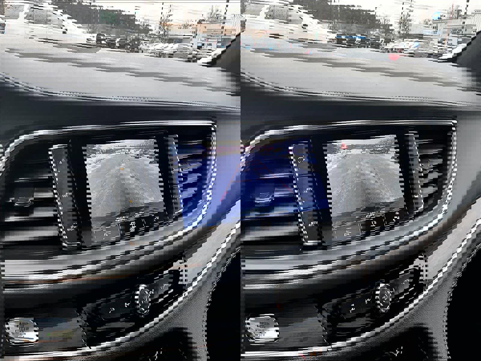 Used 2023 Buick Enclave Essence w/ Experience Buick Package image 19