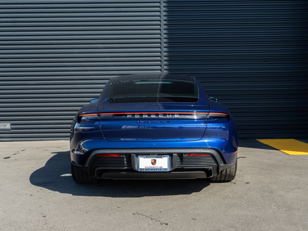 Used 2022 Porsche Taycan Turbo S AWD/4WD image 10