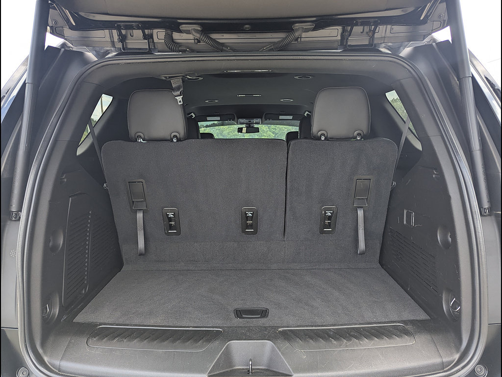 Used 2021 Chevrolet Tahoe LT AWD/4WD image 23