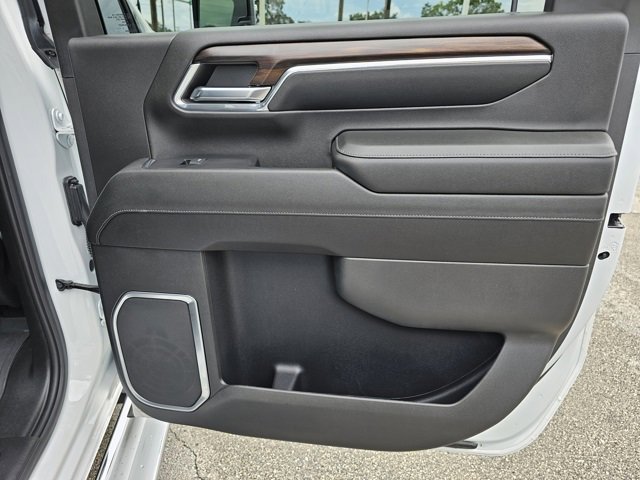 Used 2024 GMC Sierra 2500 SLT w/ SLT Premium Package image 29