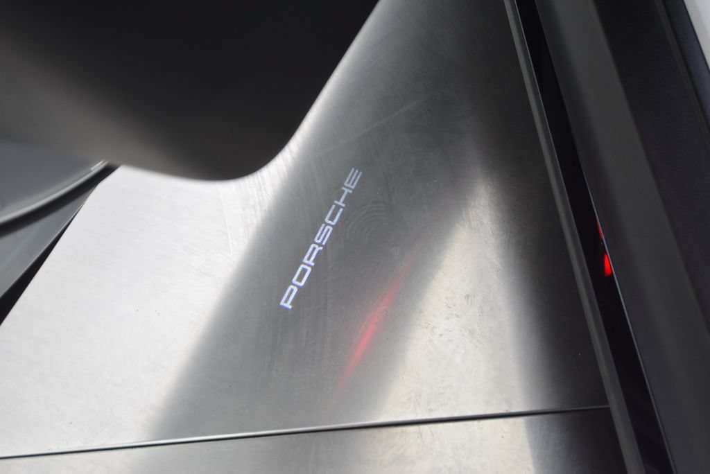 Used 2022 Porsche Taycan Turbo S AWD/4WD image 60