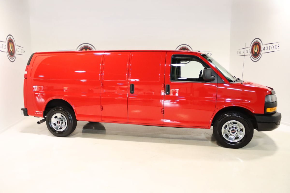 Used 2023 GMC Savana 3500 Extended w/ Driver Convenience Package RWD image 28