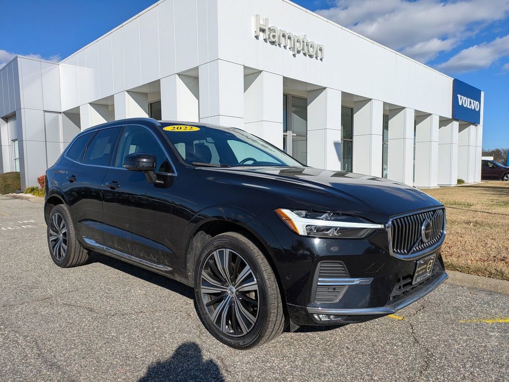 Certified 2022 Volvo XC60 B5 Inscription w/ Advanced Package image 2