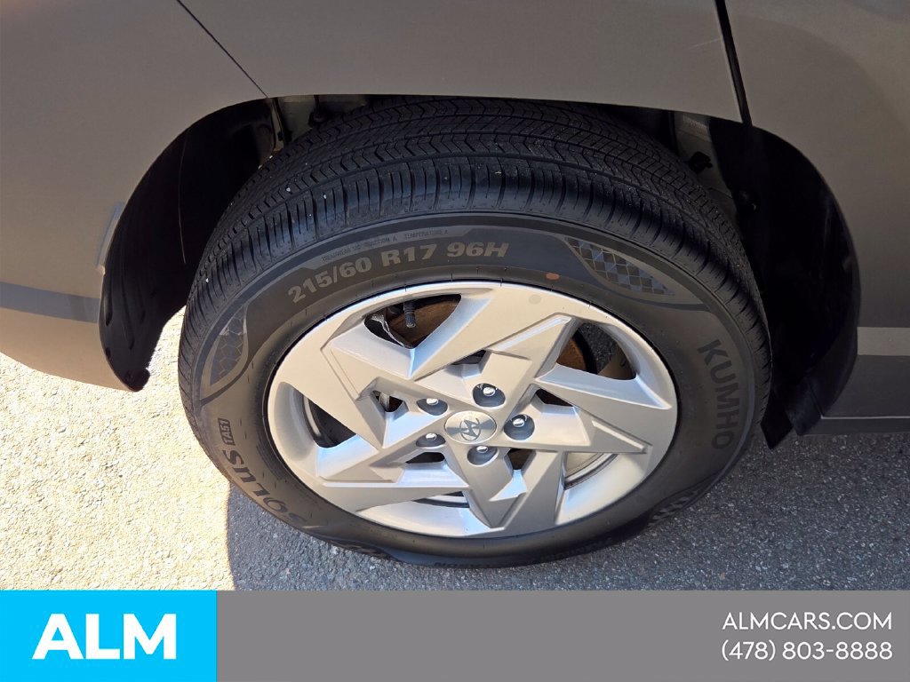 Used 2026 Hyundai Kona SE FWD image 15