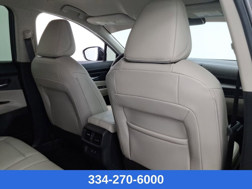 Used 2025 Nissan Murano SV image 23