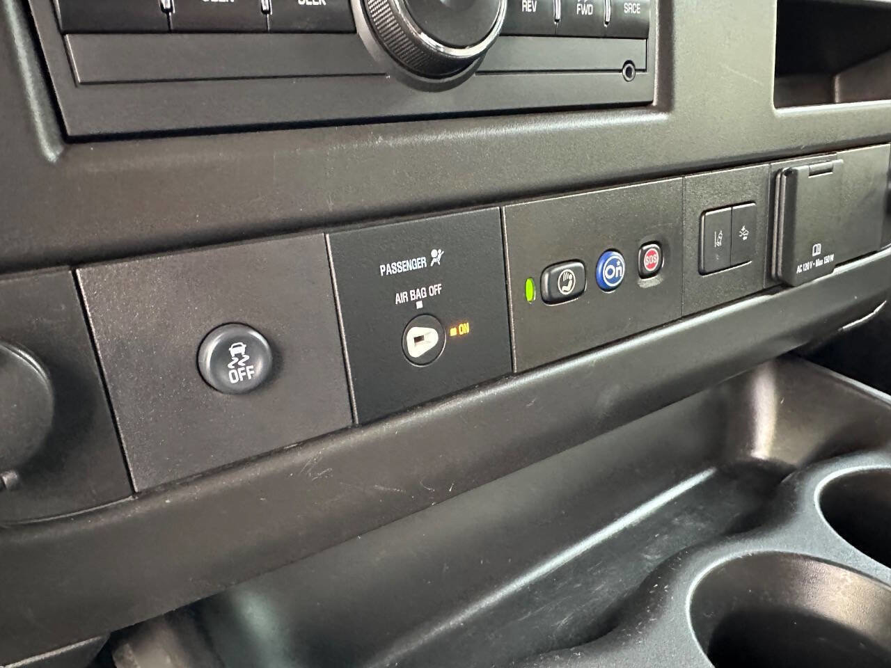 Used 2019 Chevrolet Express 3500 LT w/ LT Preferred Equipment Group image 28