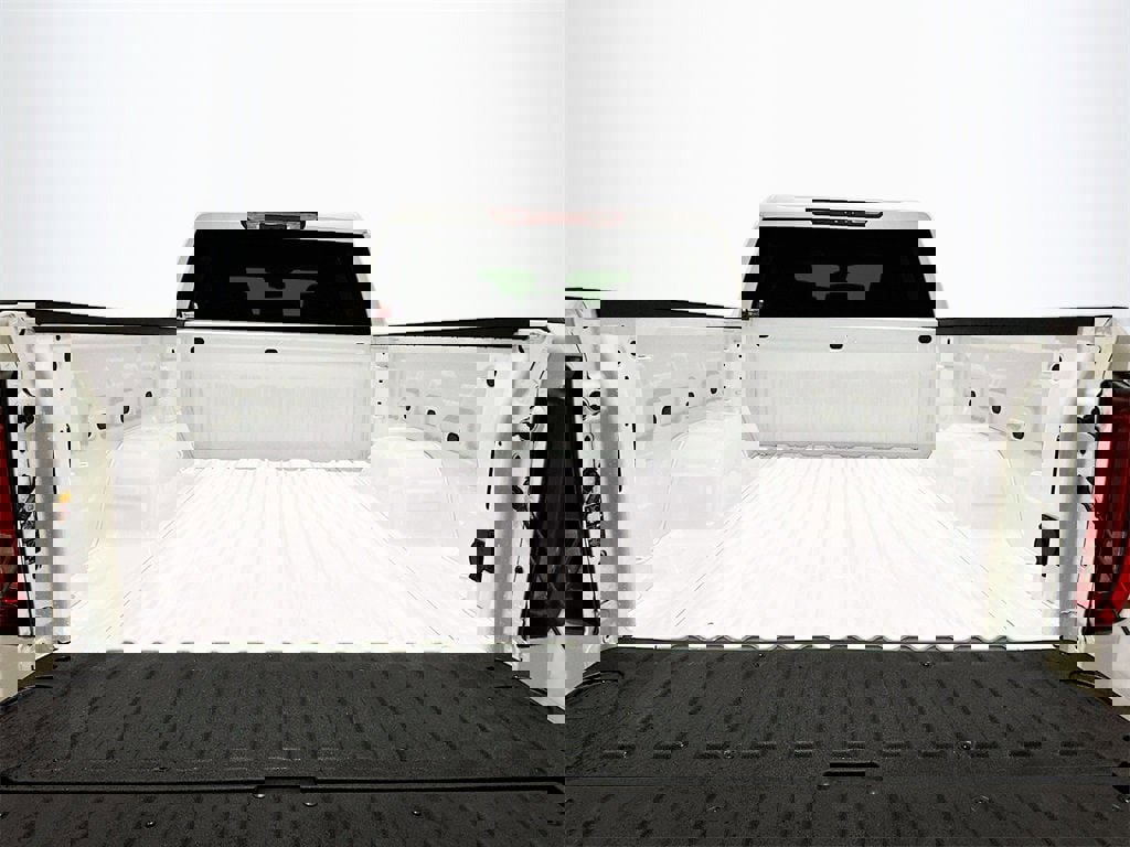 New 2026 GMC Sierra 1500 SLT image 27