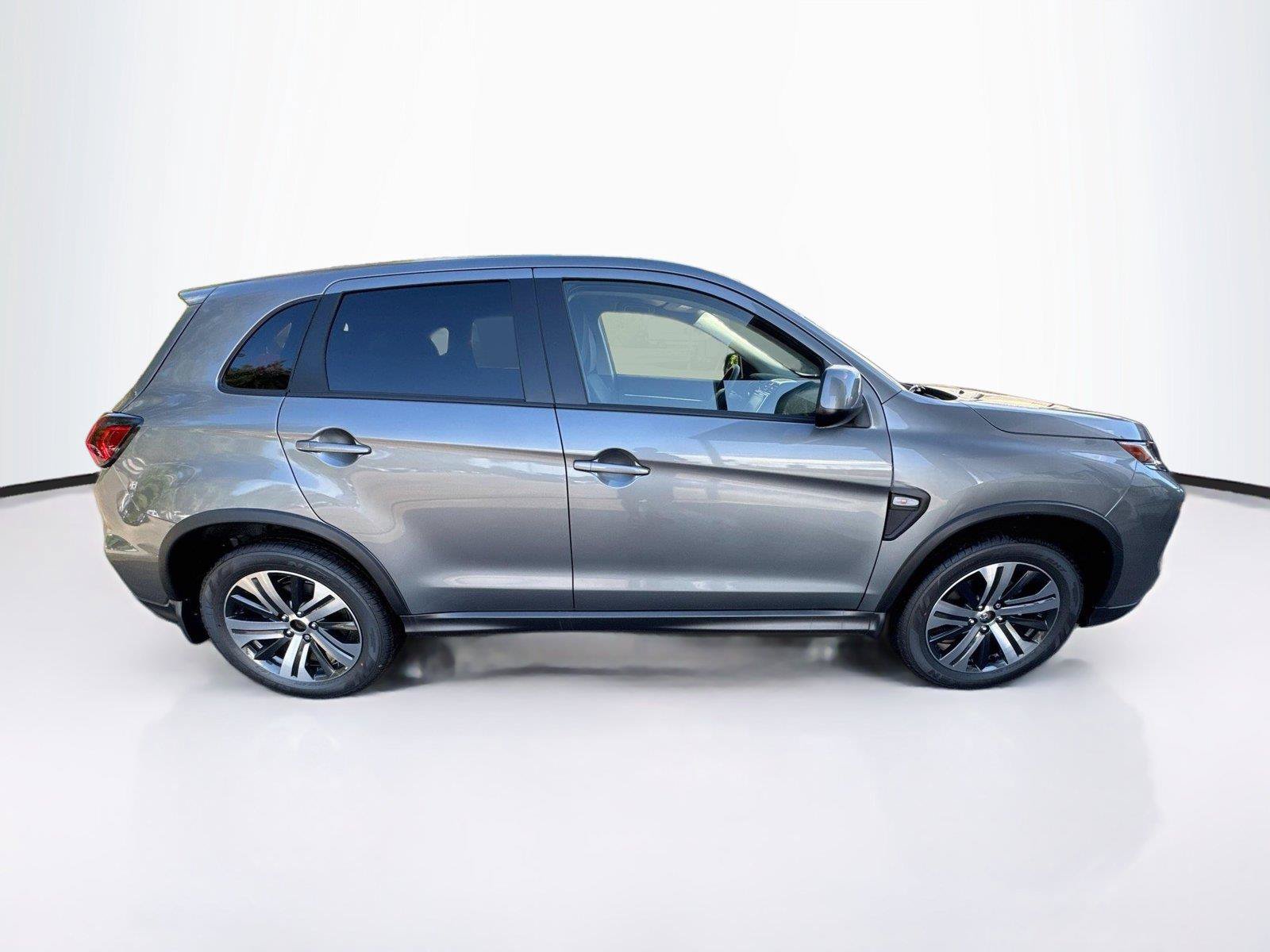 New 2027 Mitsubishi Outlander Sport FWD image 6