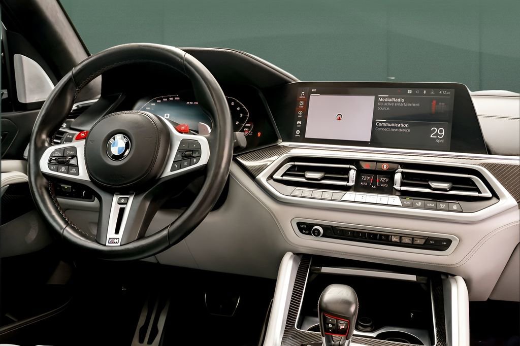 Used 2021 BMW X5 M AWD/4WD image 27