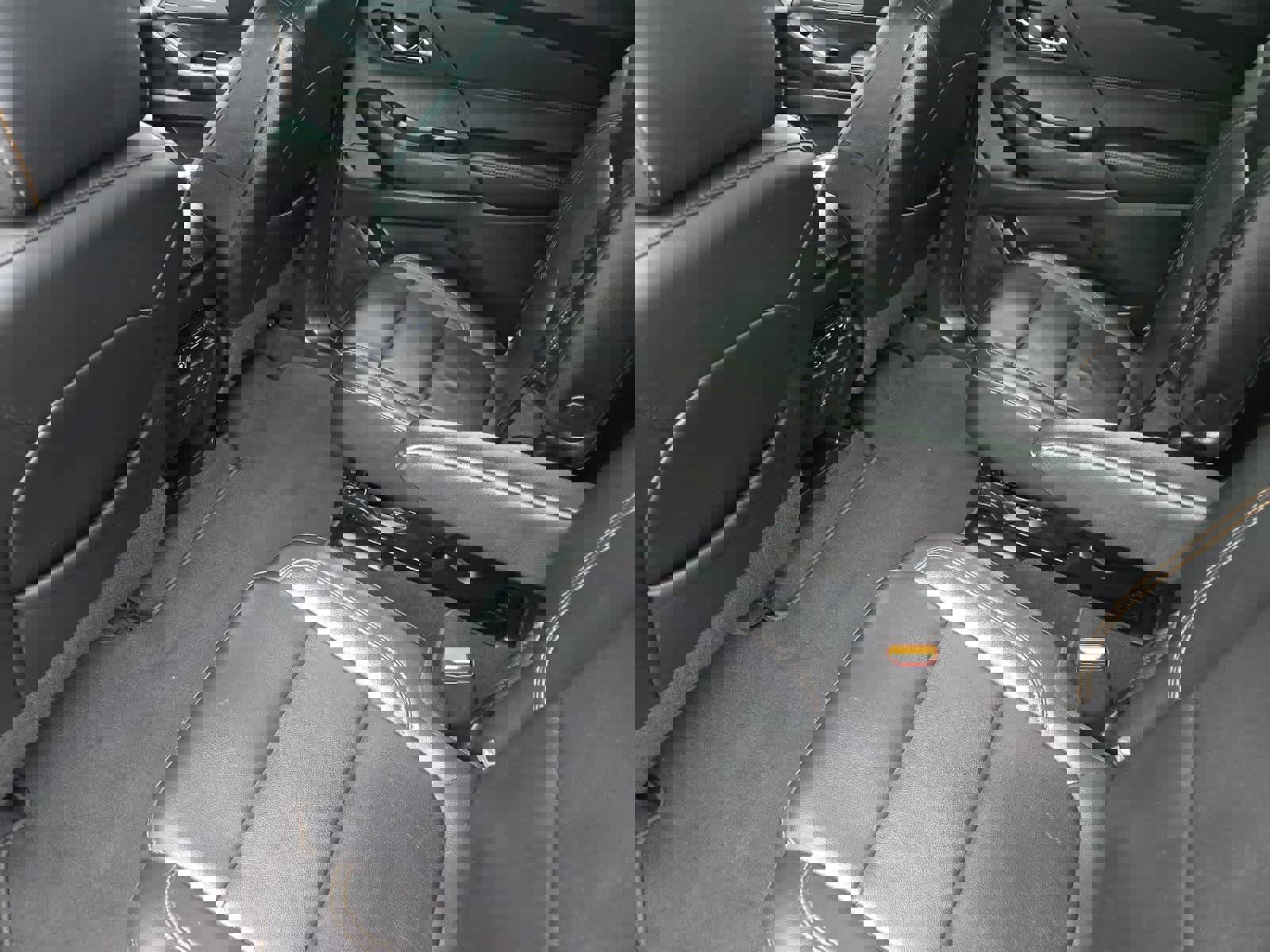 Used 2021 Chevrolet Traverse RS image 4