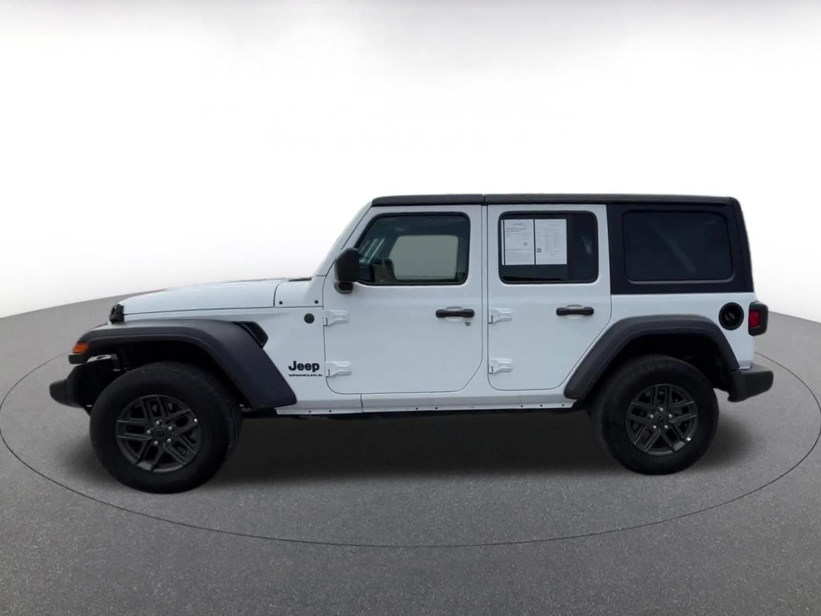 Used 2025 Jeep Wrangler Unlimited Sport AWD/4WD image 9