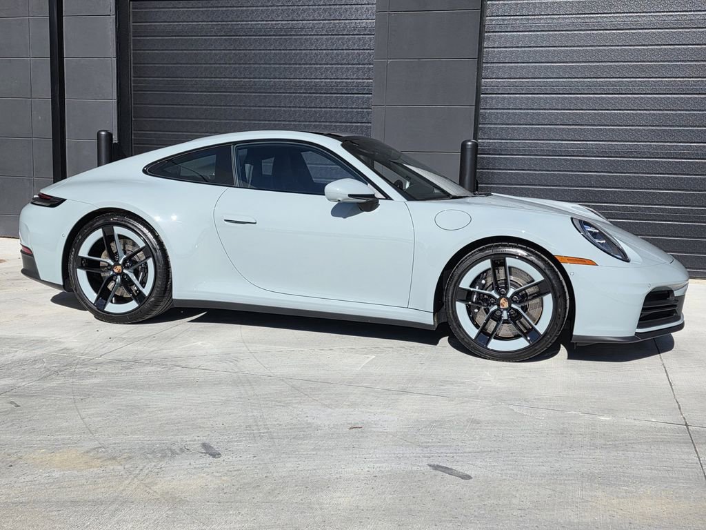 New 2026 Porsche 911 Carrera 4S image 7