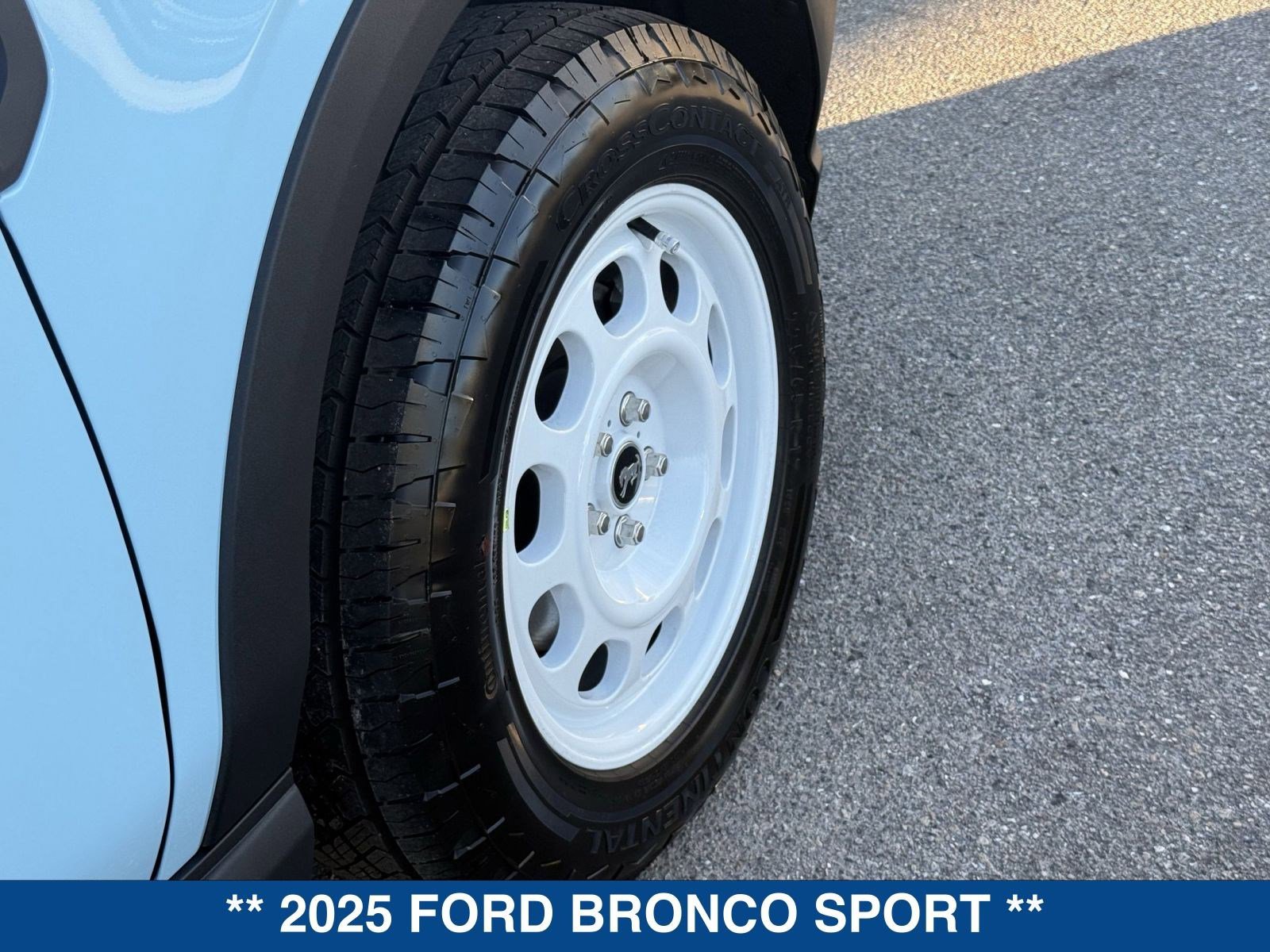 New 2025 Ford Bronco Sport Heritage w/ Convenience Package image 13