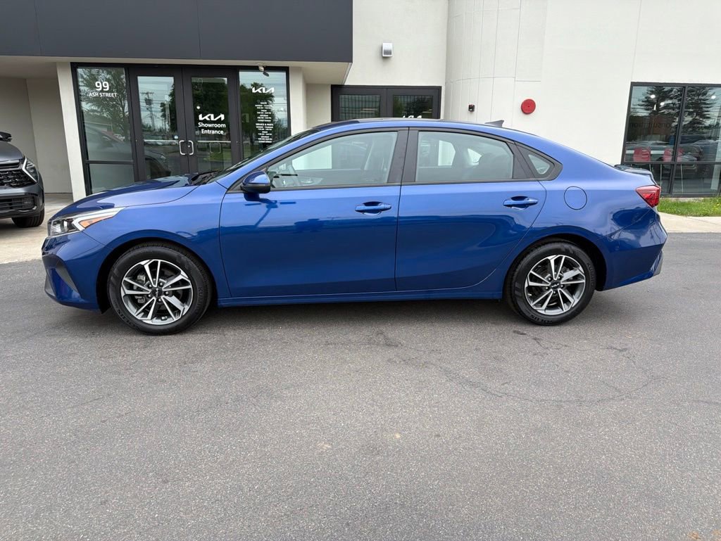 Certified 2023 Kia Forte LXS w/ LXS Technology Package FWD image 2