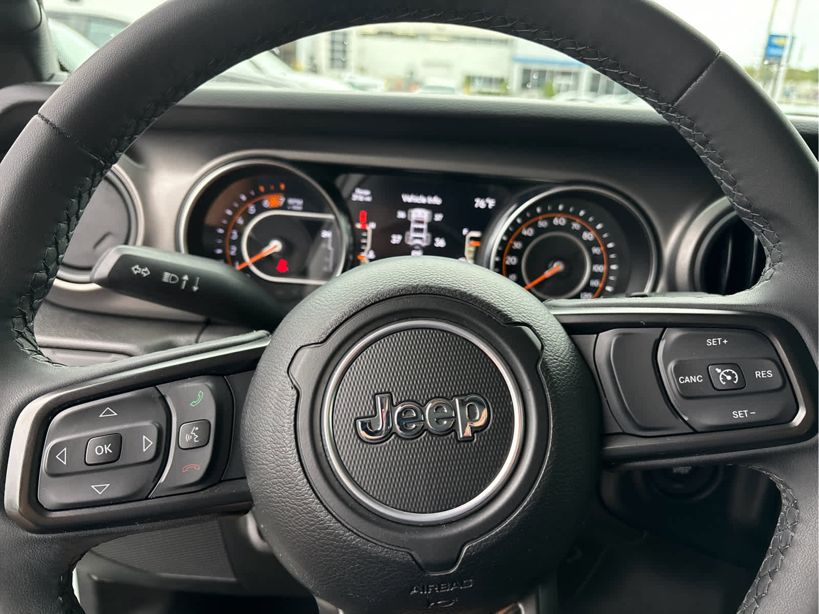 Used 2023 Jeep Wrangler Willys image 12