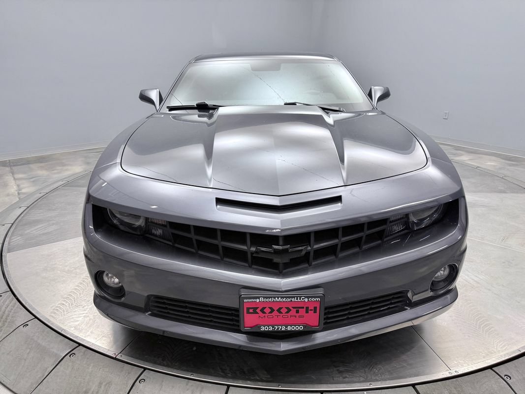 Used 2010 Chevrolet Camaro SS RWD image 2