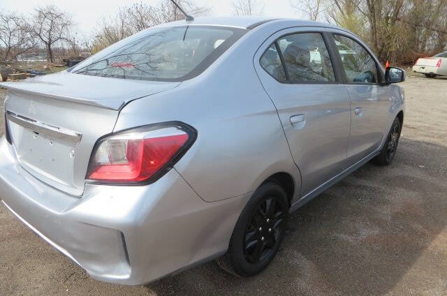 Used 2021 Mitsubishi Mirage G4 ES image 3