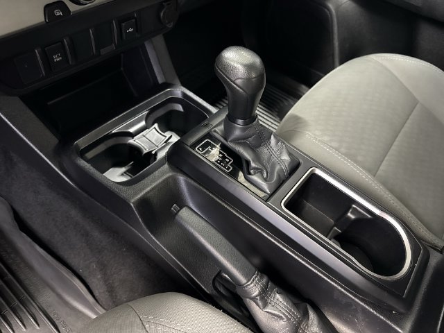 Used 2021 Toyota Tacoma SR RWD image 19
