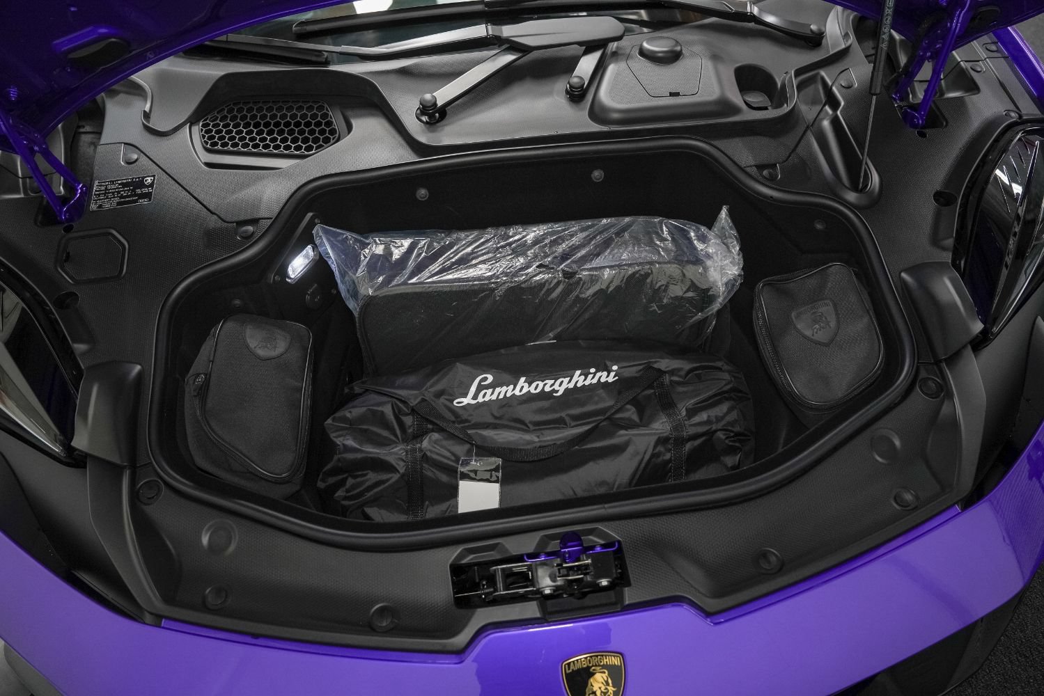 Used 2026 Lamborghini Temerario AWD/4WD image 49