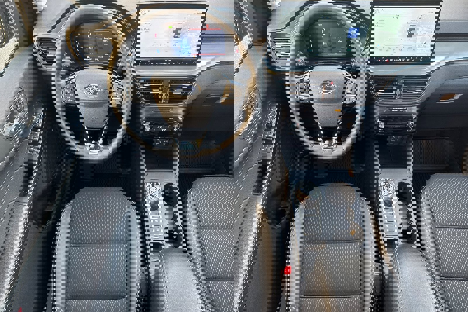 Certified 2025 Ford Escape SE image 15