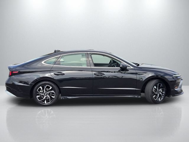Used 2024 Hyundai Sonata SEL FWD image 3