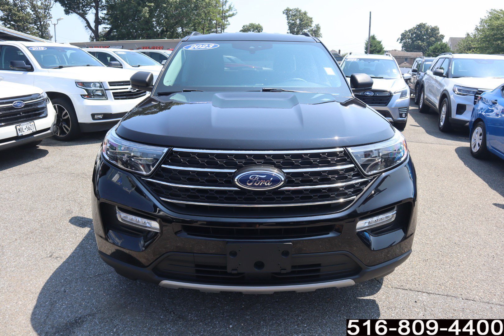 Used 2023 Ford Explorer XLT w/ Equipment Group 202A AWD/4WD image 4