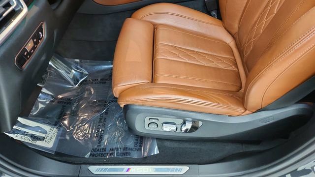 Used 2023 BMW X5 M50i w/ Executive Package image 34