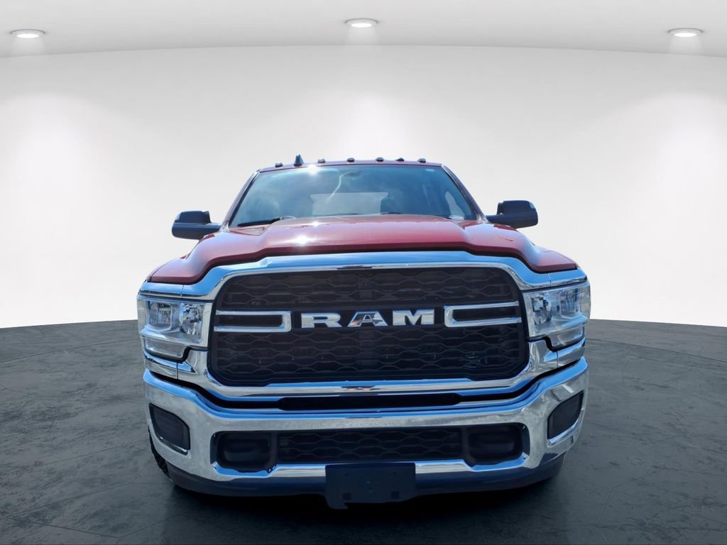 Used 2020 RAM 2500 Tradesman w/ Chrome Appearance Group image 3