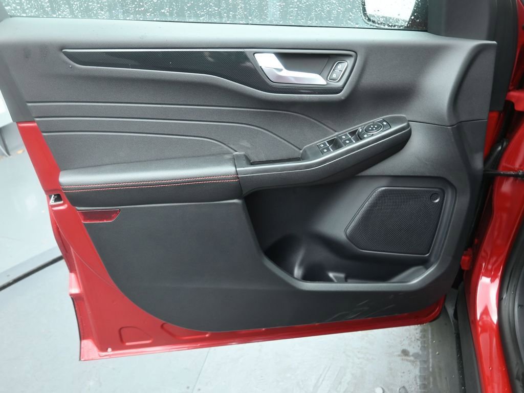 New 2026 Ford Escape ST-Line Select w/ Equipment Group 401A image 16