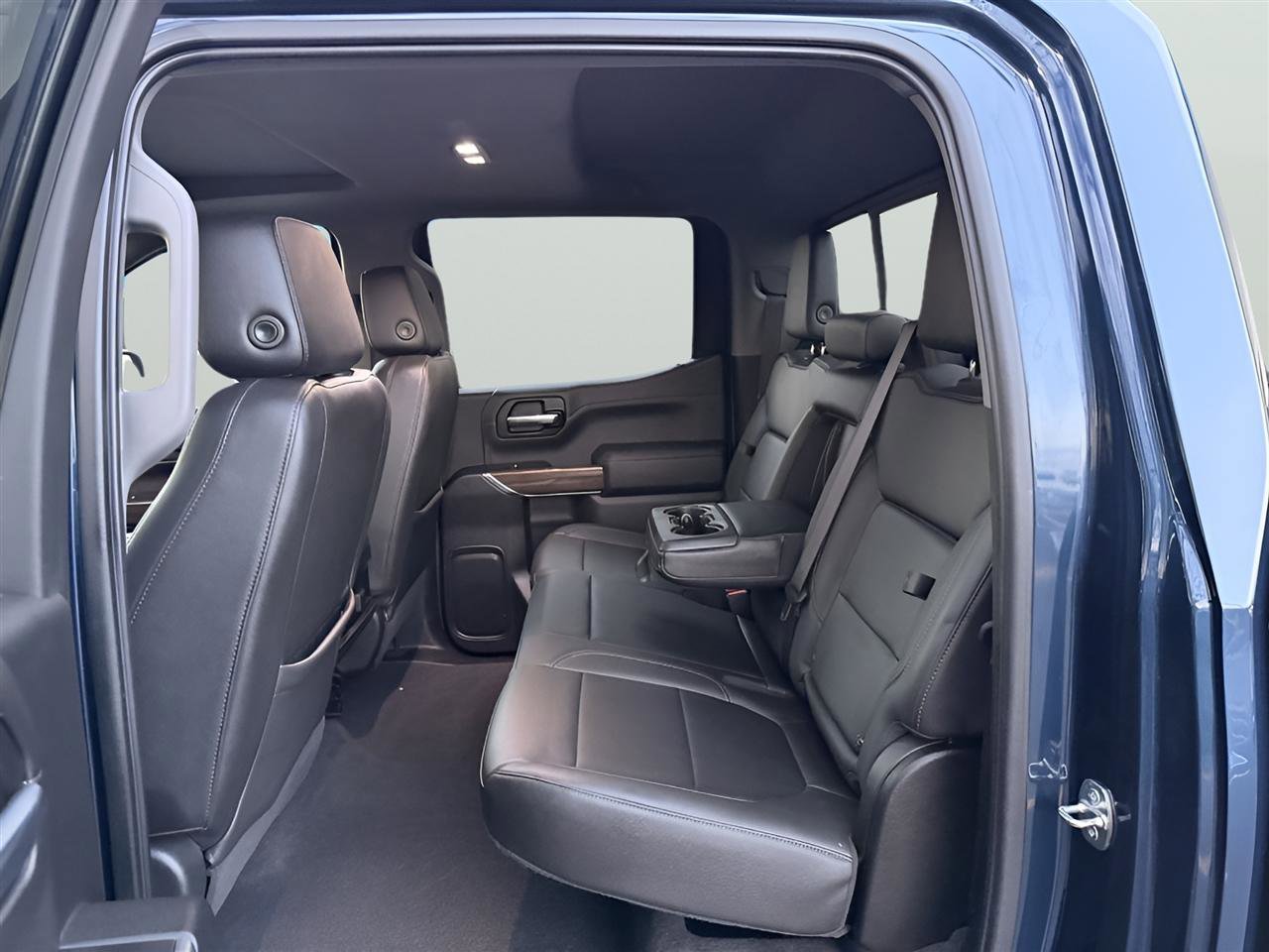 Used 2020 Chevrolet Silverado 1500 LT Trail Boss image 14