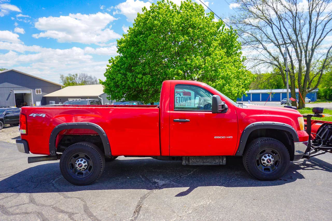Used 2012 GMC Sierra 2500 W/T w/ Snow Plow Prep Package AWD/4WD image 2