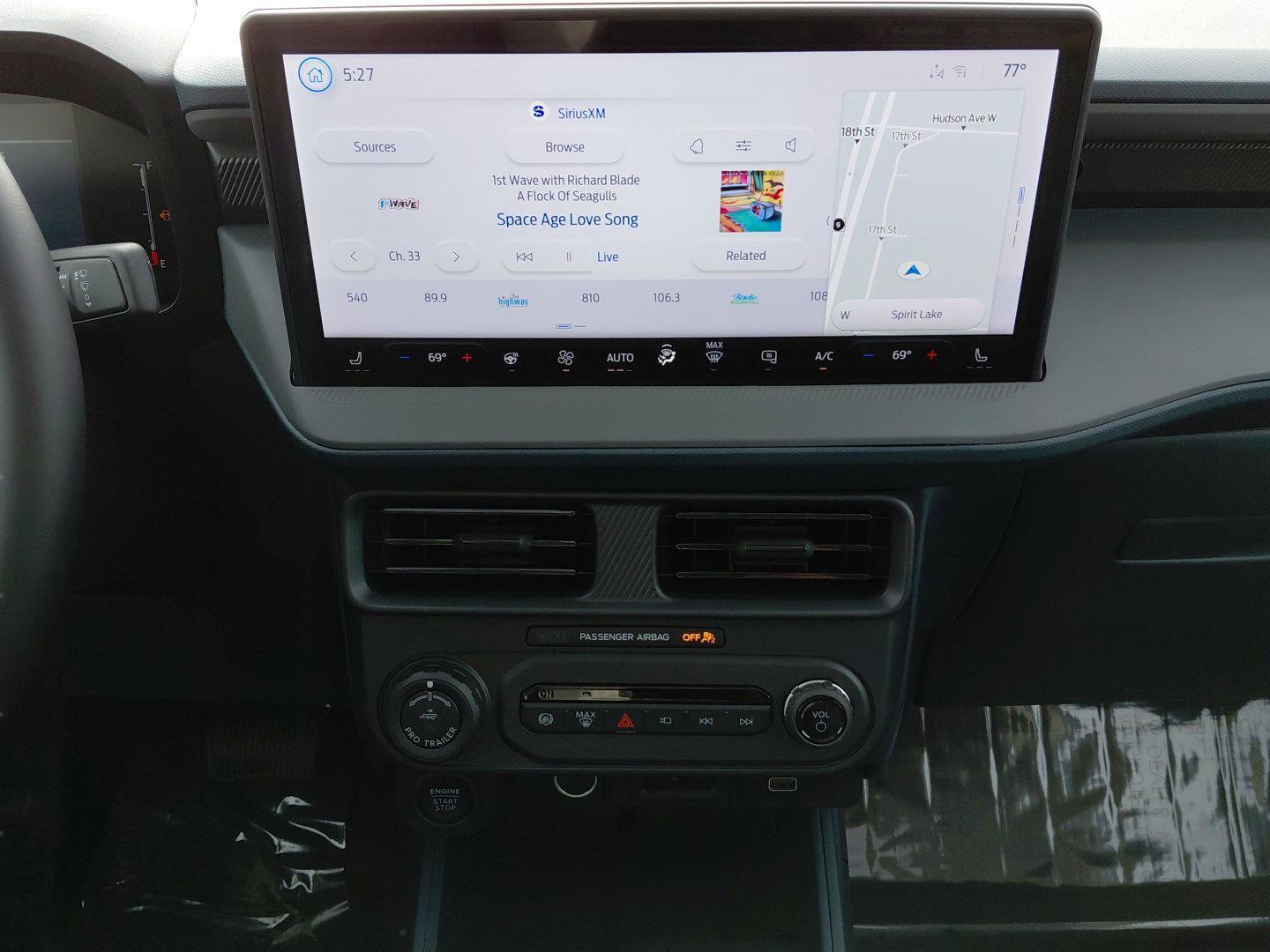 New 2026 Ford Maverick Lariat w/ Black Appearance Package image 37