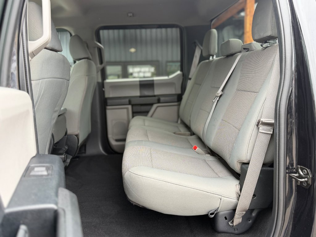 Used 2019 Ford F250 XL w/ STX Appearance Package AWD/4WD image 14