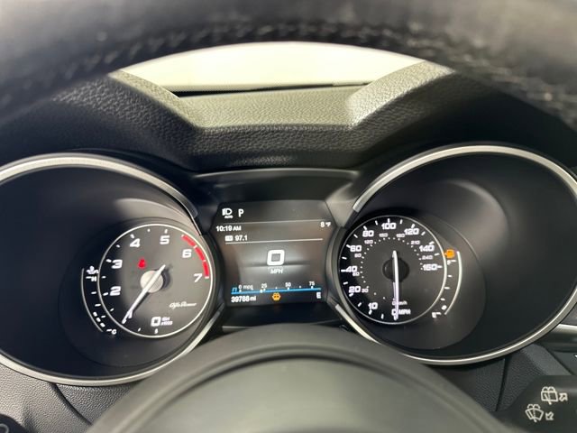 Used 2022 Alfa Romeo Stelvio Ti image 17